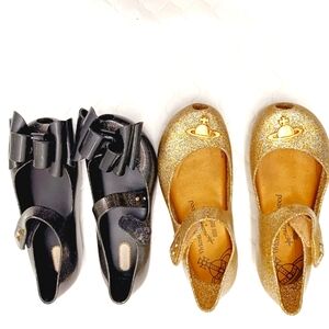 Mini Melissa bundel of 2 shoes, little girl Size 11 and 12